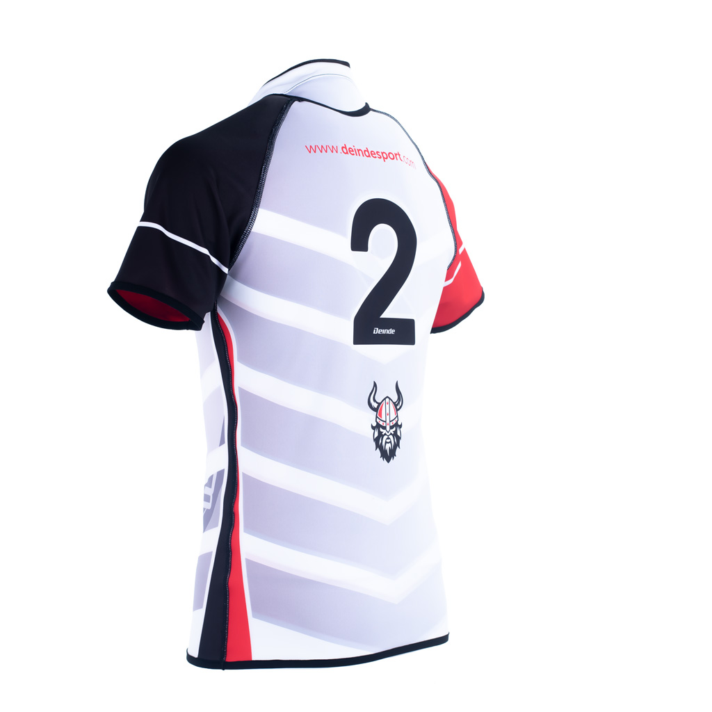 Modelo Camiseta Rugby DinD ActivA Reversible