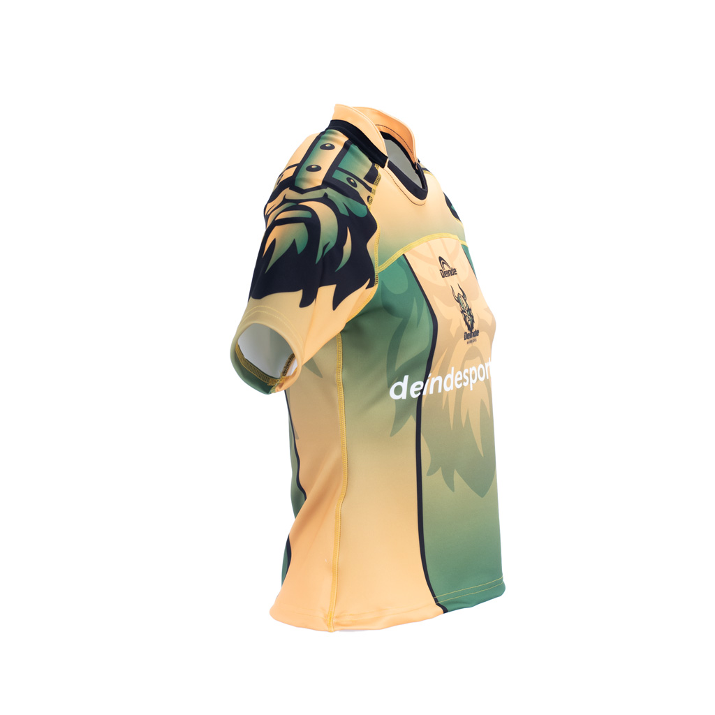 Modelo Camiseta Rugby DinD VivA Fem
