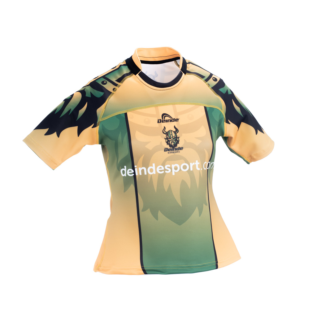 Modelo Camiseta Rugby DinD VivA Fem